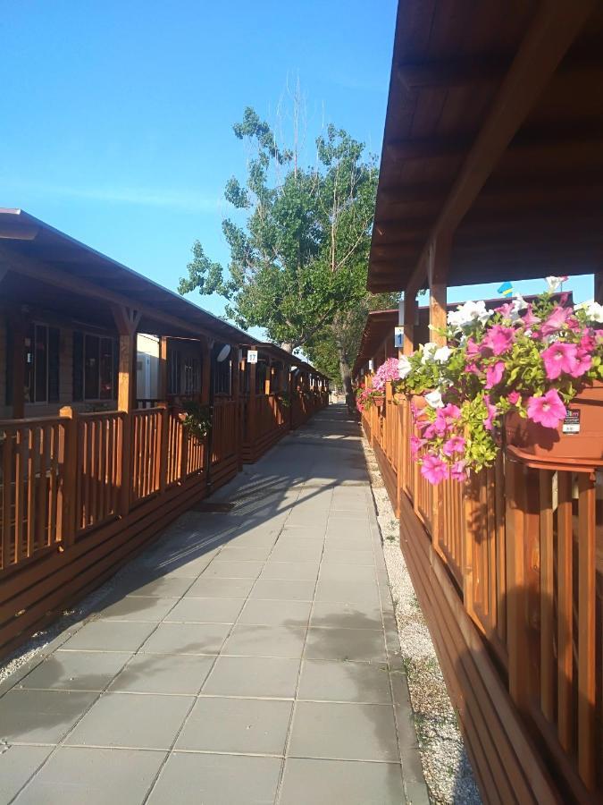 Villaggio Degli Angeli Scerne Pineto Eksteriør billede