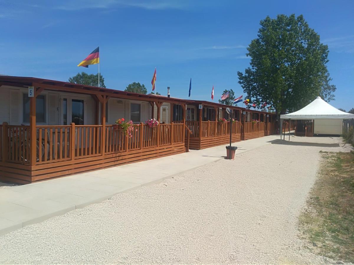 Villaggio Degli Angeli Scerne Pineto Eksteriør billede