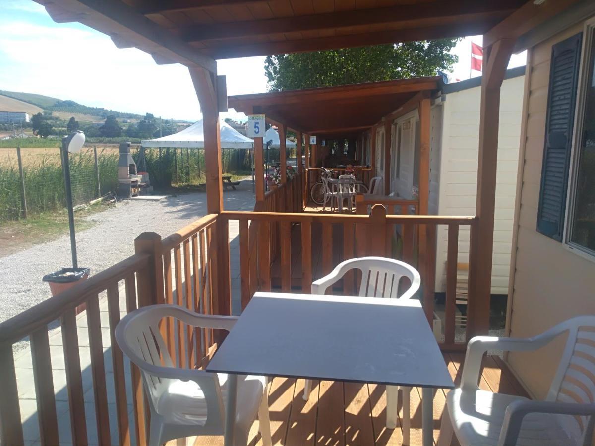 Villaggio Degli Angeli Scerne Pineto Eksteriør billede