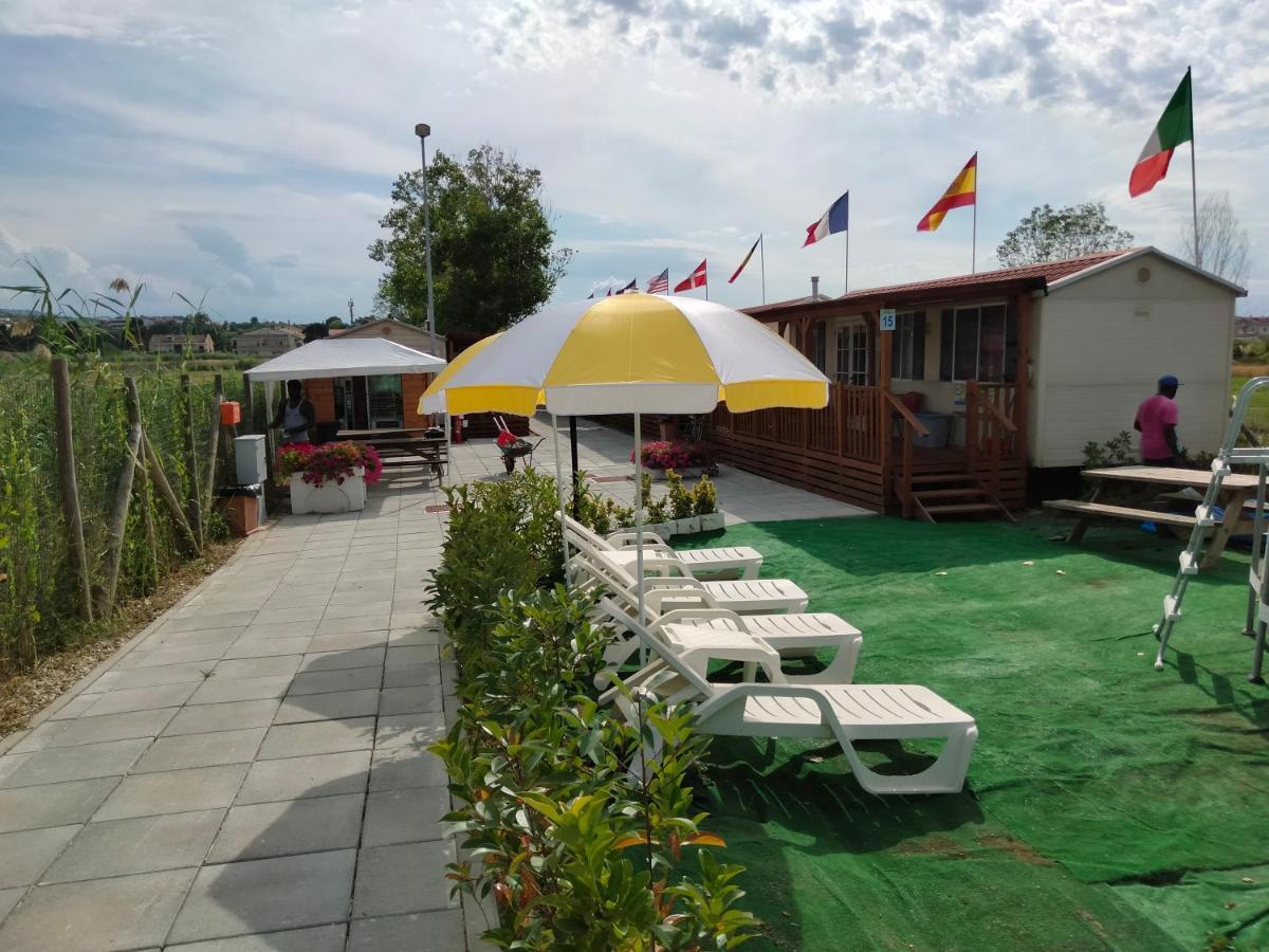 Villaggio Degli Angeli Scerne Pineto Eksteriør billede